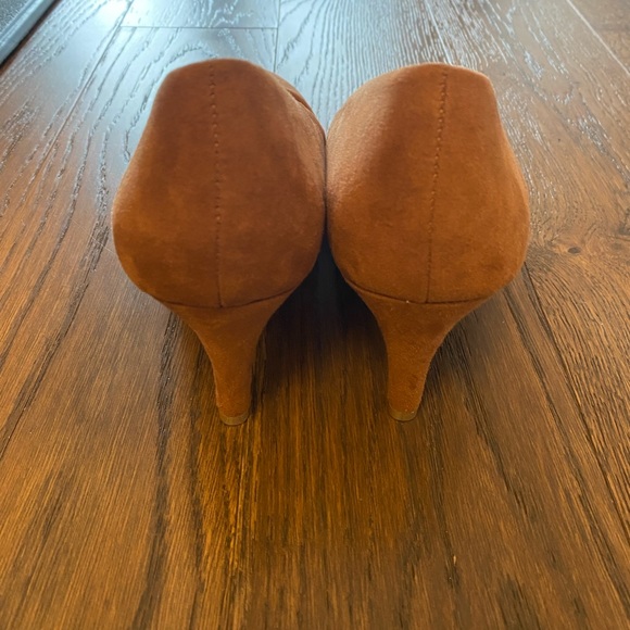 High Heels 👠 - Picture 2 of 4
